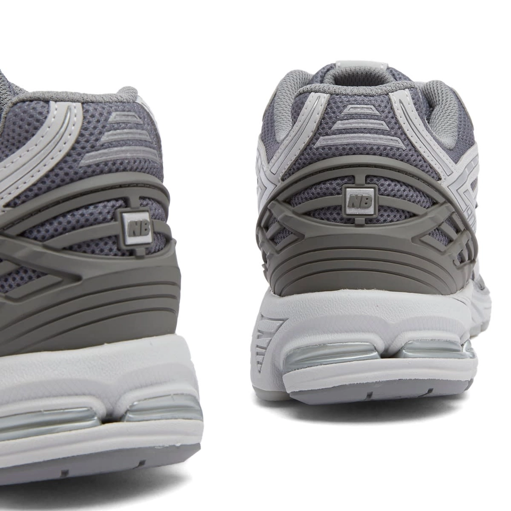 New Balance 1906 Sneaker Grey